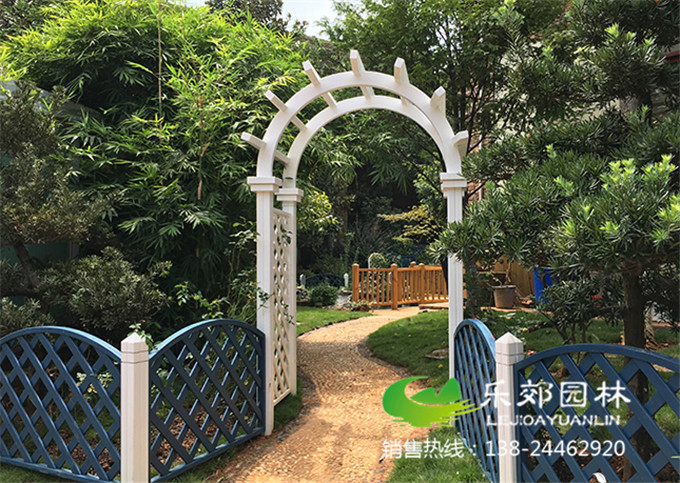 防腐木庭院门样式5图片