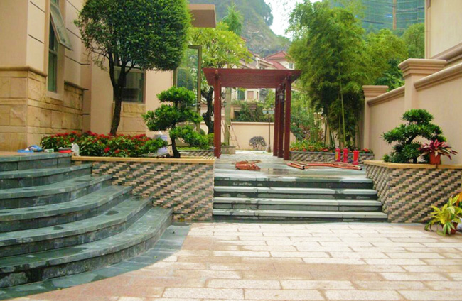别墅庭院园路设计样式1图片